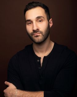 Ron Esfandiari