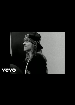 Guns N' Roses - Paradise City (Official Music Video)