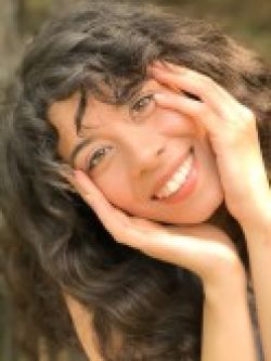 Esra Kucur