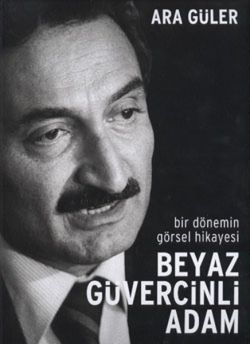 Beyaz Güvercinli Adam