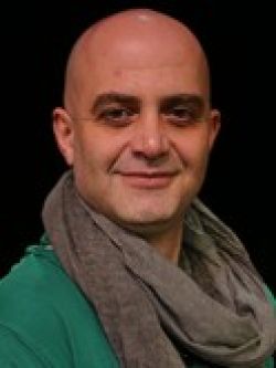 Mete Ayhan