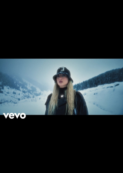 Aleyna Kalaycıoğlu - AĞLA