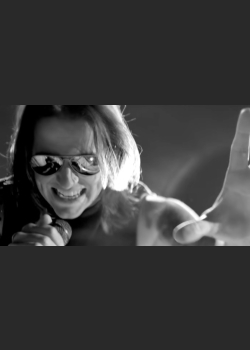Avenged Sevenfold - Hail To The King [Official Music Video]
