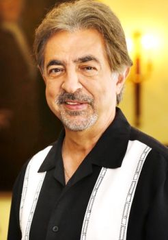 Joe Mantegna