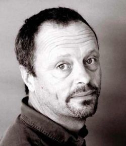 Robert Llewellyn