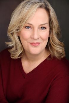 Melanie Hutsell