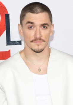 Kyle Gallner