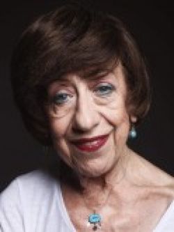 Ayşen Gruda