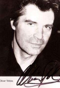 Oliver Tobias