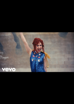 Chappell Roan - HOT TO GO! (Official Music Video)