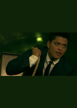 Bruno Mars - Grenade (Official Music Video)