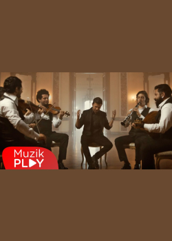 Yalın - Bir Bahar Akşamı (Official Video)