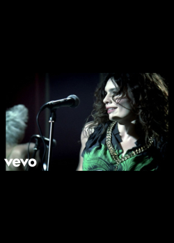 Nil Karaibrahimgil - Seviyorum Sevmiyorum (Video)