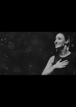 Sevcan Orhan - Kalenin Üstü Direk