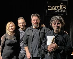 Ülkem Özsezen Trio