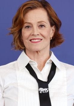 Sigourney Weaver