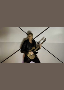 Chris Barclay-Las Vegas Alien (Official Music Video)