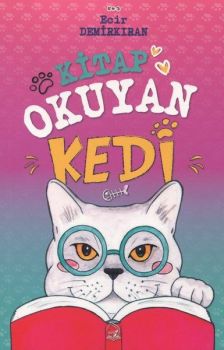 Kitap Okuyan Kedi