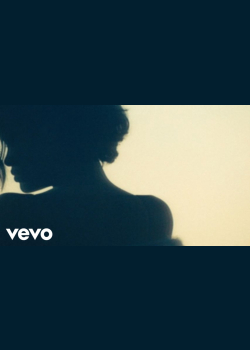 Rihanna - Diamonds