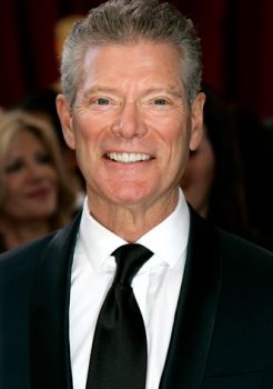 Stephen Lang