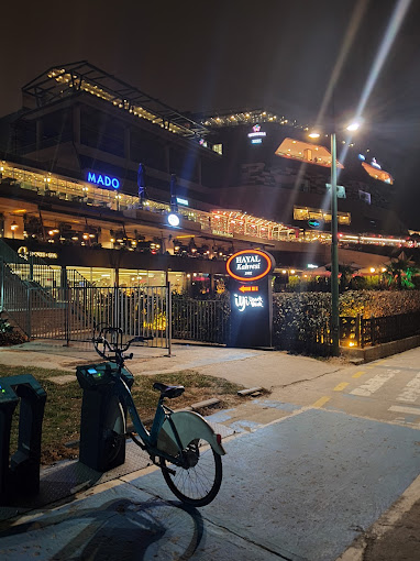 Hayal Kahvesi Aqua Florya