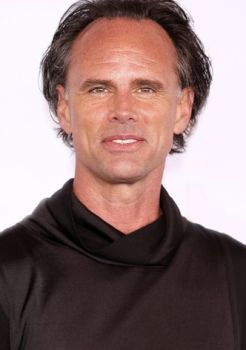 Walton Goggins