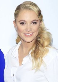 Maika Monroe