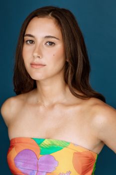 Zoë Belkin